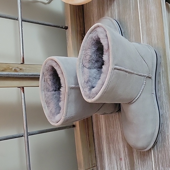 BEARPAW Boots sz 10 NWT - Picture 4 of 5